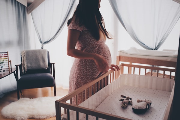 怀孕18周的孕妇梦见自己流产还见血好吗？