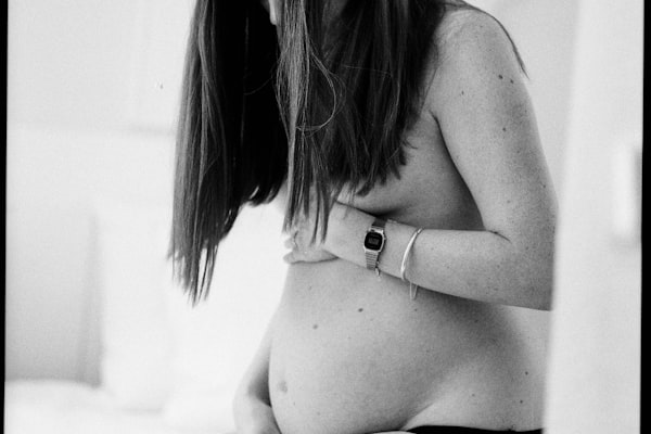 孕中期孕妇一天吃多少粒迪巧钙片比较合适？