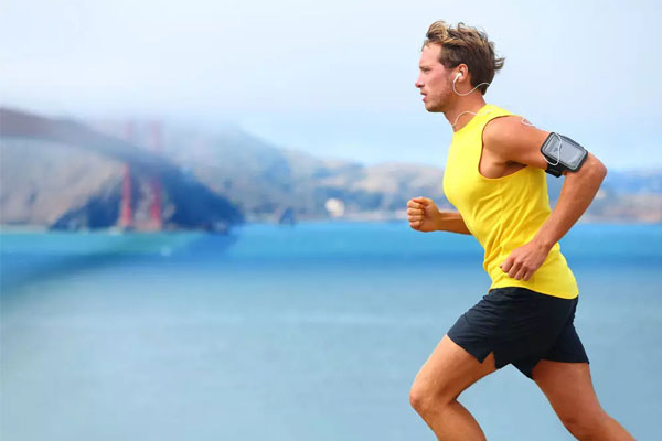 每天跑步5公里一个月能瘦多少，大概可以瘦4-9斤左右