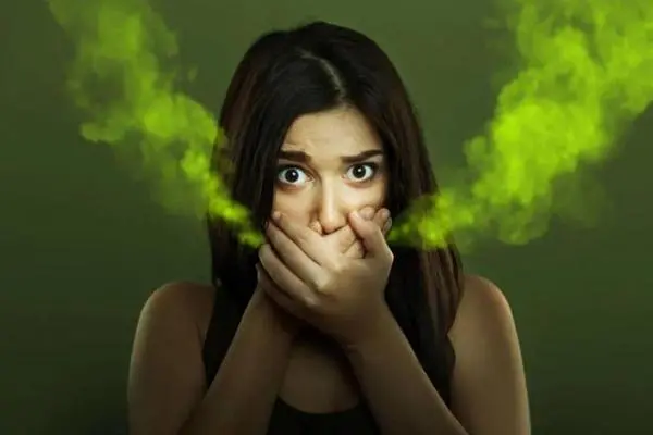 口臭严重了是身体哪里出问题了，口臭与口腔健康的关联