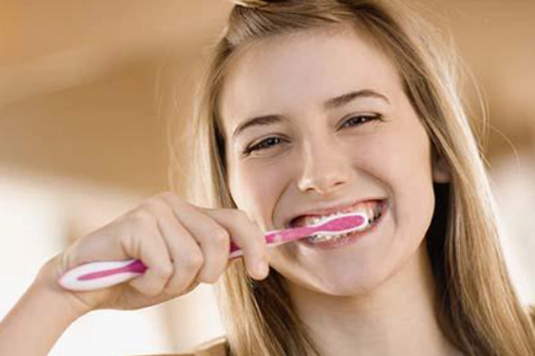磨牙症怎么治疗有效，口腔保护器和药物治疗